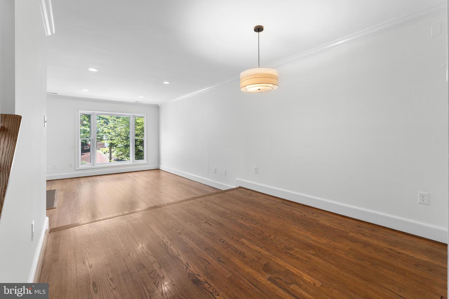 5310 CONNECTICUT AVE NW #4, WASHINGTON, District Of Columbia 20015, 3 Bedrooms Bedrooms, ,3 BathroomsBathrooms,Residential,For sale,5310 CONNECTICUT AVE NW #4,DCDC2207468 MLS # DCDC2207468