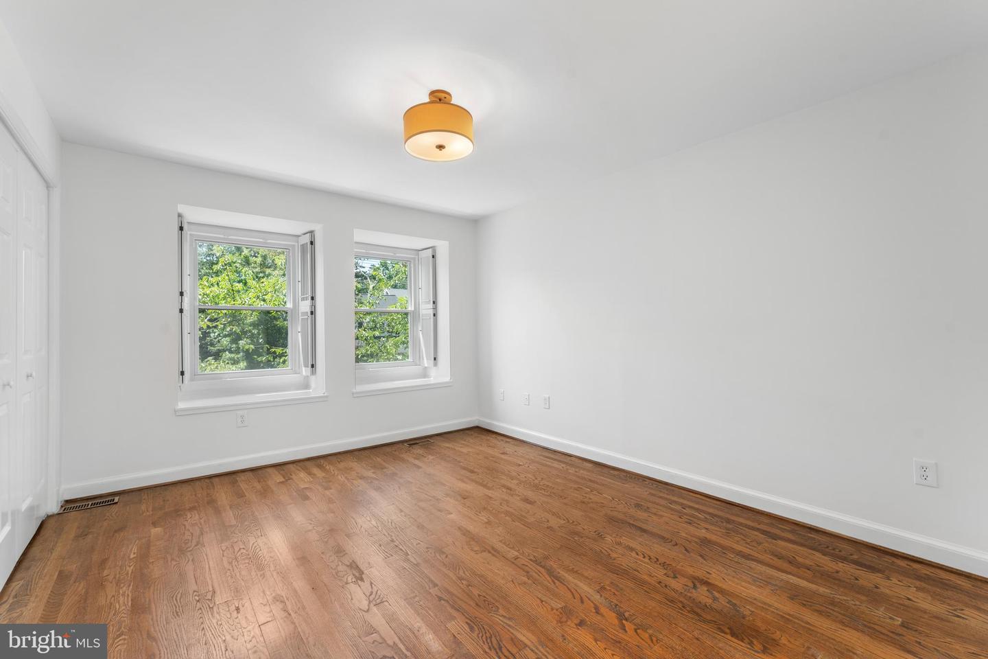 5310 CONNECTICUT AVE NW #4, WASHINGTON, District Of Columbia 20015, 3 Bedrooms Bedrooms, ,3 BathroomsBathrooms,Residential,For sale,5310 CONNECTICUT AVE NW #4,DCDC2207468 MLS # DCDC2207468