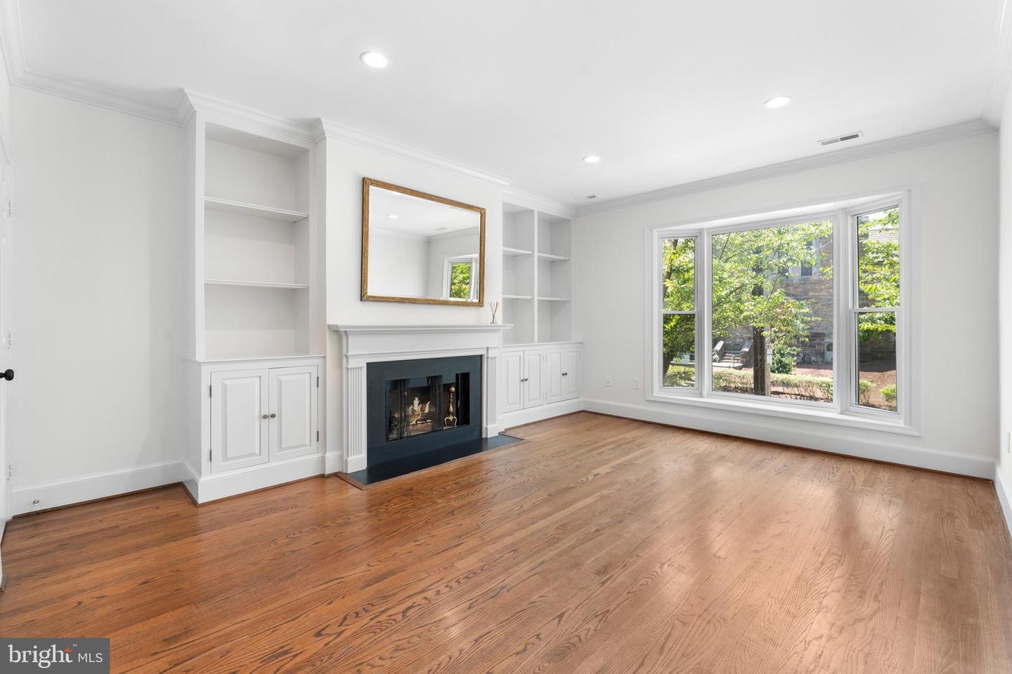 5310 CONNECTICUT AVE NW #4, WASHINGTON, District Of Columbia 20015, 3 Bedrooms Bedrooms, ,3 BathroomsBathrooms,Residential,For sale,5310 CONNECTICUT AVE NW #4,DCDC2207468 MLS # DCDC2207468