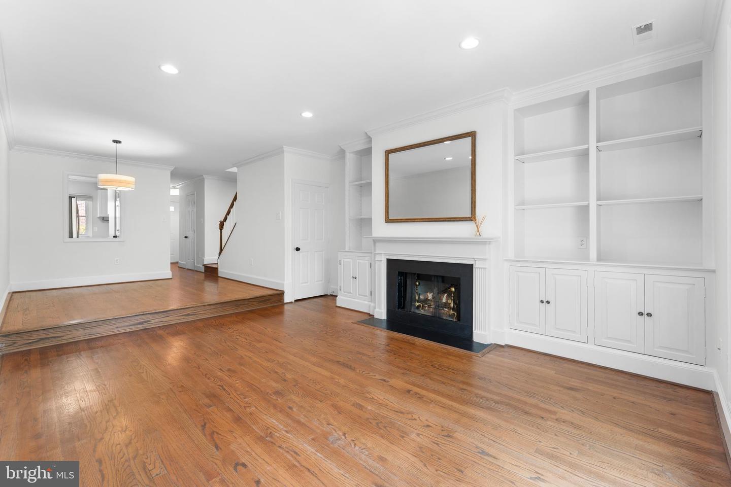 5310 CONNECTICUT AVE NW #4, WASHINGTON, District Of Columbia 20015, 3 Bedrooms Bedrooms, ,3 BathroomsBathrooms,Residential,For sale,5310 CONNECTICUT AVE NW #4,DCDC2207468 MLS # DCDC2207468