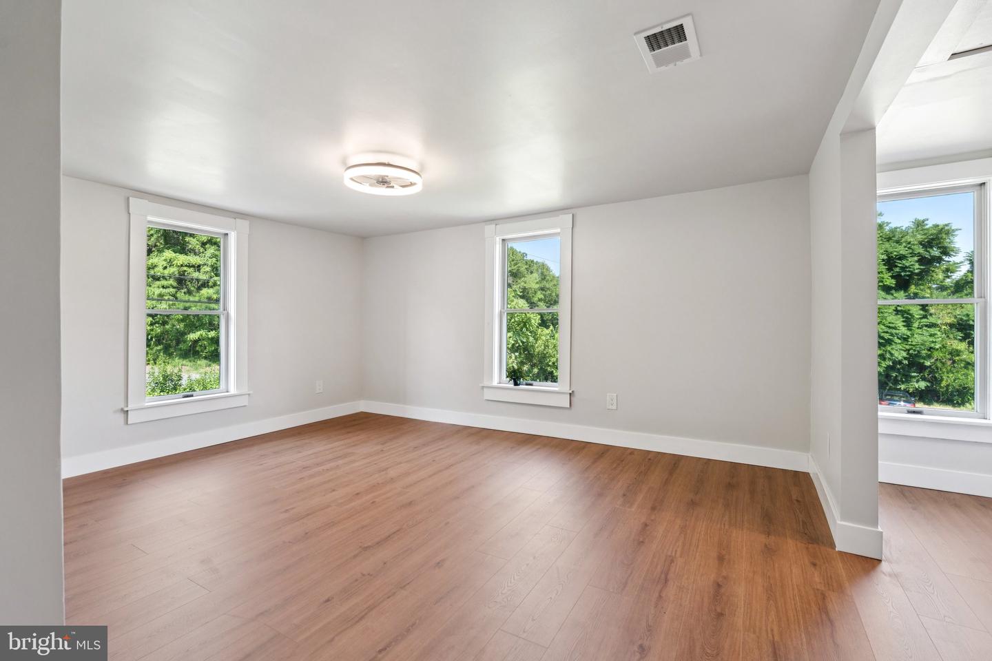 2290 JOHN MOSBY HWY, BOYCE, Virginia 22620, 3 Bedrooms Bedrooms, ,2 BathroomsBathrooms,Residential,For sale,2290 JOHN MOSBY HWY,VACL2003860 MLS # VACL2003860