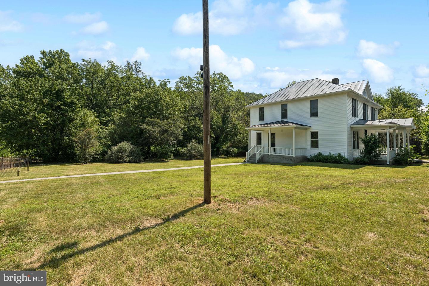 2290 JOHN MOSBY HWY, BOYCE, Virginia 22620, 3 Bedrooms Bedrooms, ,2 BathroomsBathrooms,Residential,For sale,2290 JOHN MOSBY HWY,VACL2003860 MLS # VACL2003860