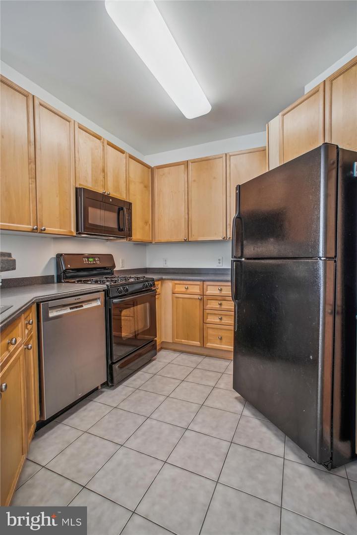205 MEETING HOUSE STATION SQ #306, HERNDON, Virginia 20170, 2 Bedrooms Bedrooms, ,2 BathroomsBathrooms,Residential,For sale,205 MEETING HOUSE STATION SQ #306,VAFX2250152 MLS # VAFX2250152
