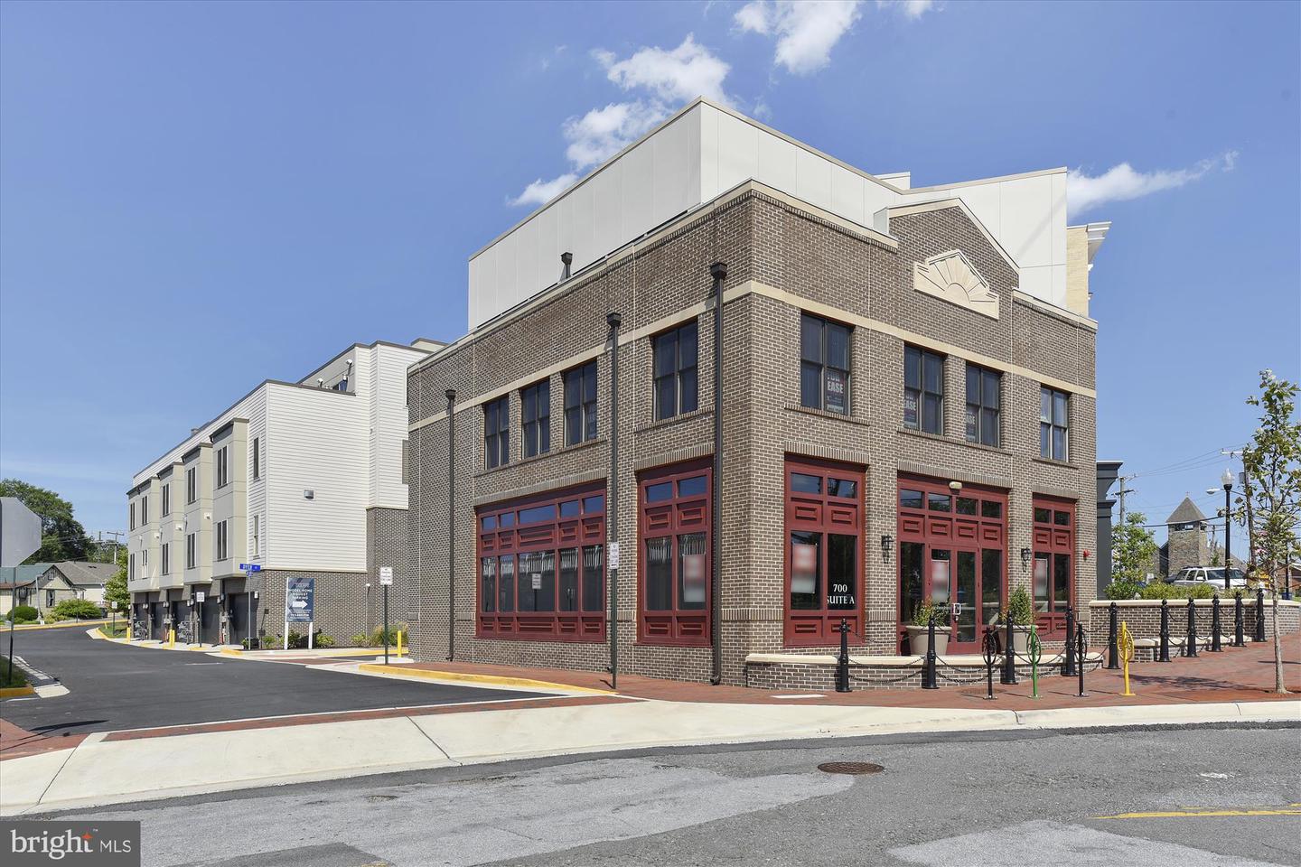 205 MEETING HOUSE STATION SQ #306, HERNDON, Virginia 20170, 2 Bedrooms Bedrooms, ,2 BathroomsBathrooms,Residential,For sale,205 MEETING HOUSE STATION SQ #306,VAFX2250152 MLS # VAFX2250152