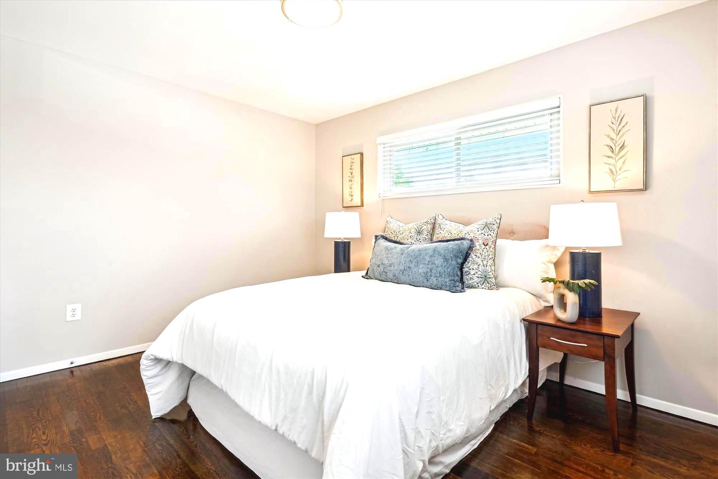 132 N GLADDEN ST N, ALEXANDRIA, Virginia 22304, 5 Bedrooms Bedrooms, ,3 BathroomsBathrooms,Residential,For sale,132 N GLADDEN ST N,VAAX2046892 MLS # VAAX2046892