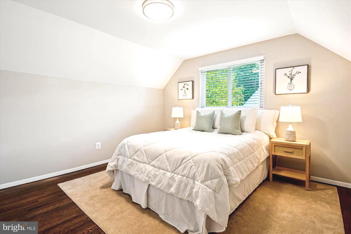 132 N GLADDEN ST N, ALEXANDRIA, Virginia 22304, 5 Bedrooms Bedrooms, ,3 BathroomsBathrooms,Residential,For sale,132 N GLADDEN ST N,VAAX2046892 MLS # VAAX2046892