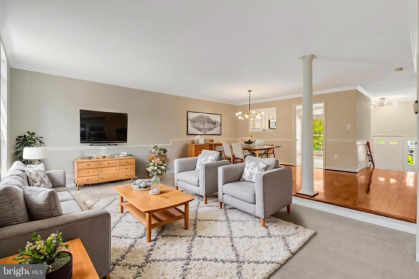 6802 KERRYWOOD CIR, CENTREVILLE, Virginia 20121, 3 Bedrooms Bedrooms, ,2 BathroomsBathrooms,Residential,For sale,6802 KERRYWOOD CIR,VAFX2250448 MLS # VAFX2250448