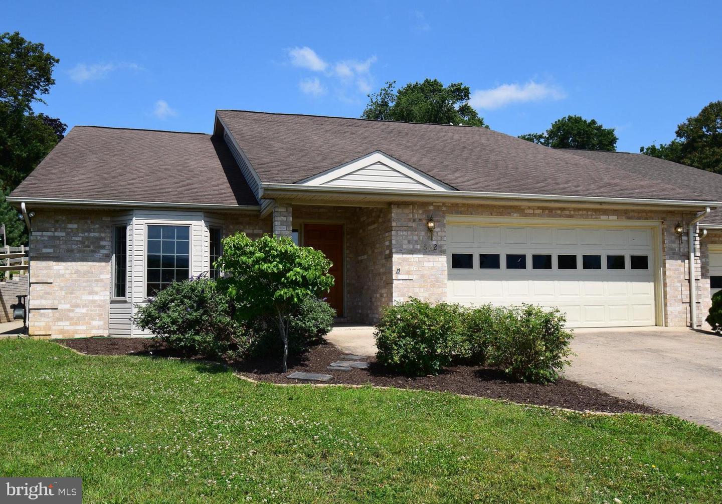 822 SUSAN AVE, WOODSTOCK, Virginia 22664, 3 Bedrooms Bedrooms, ,2 BathroomsBathrooms,Residential,For sale,822 SUSAN AVE,VASH2011824 MLS # VASH2011824