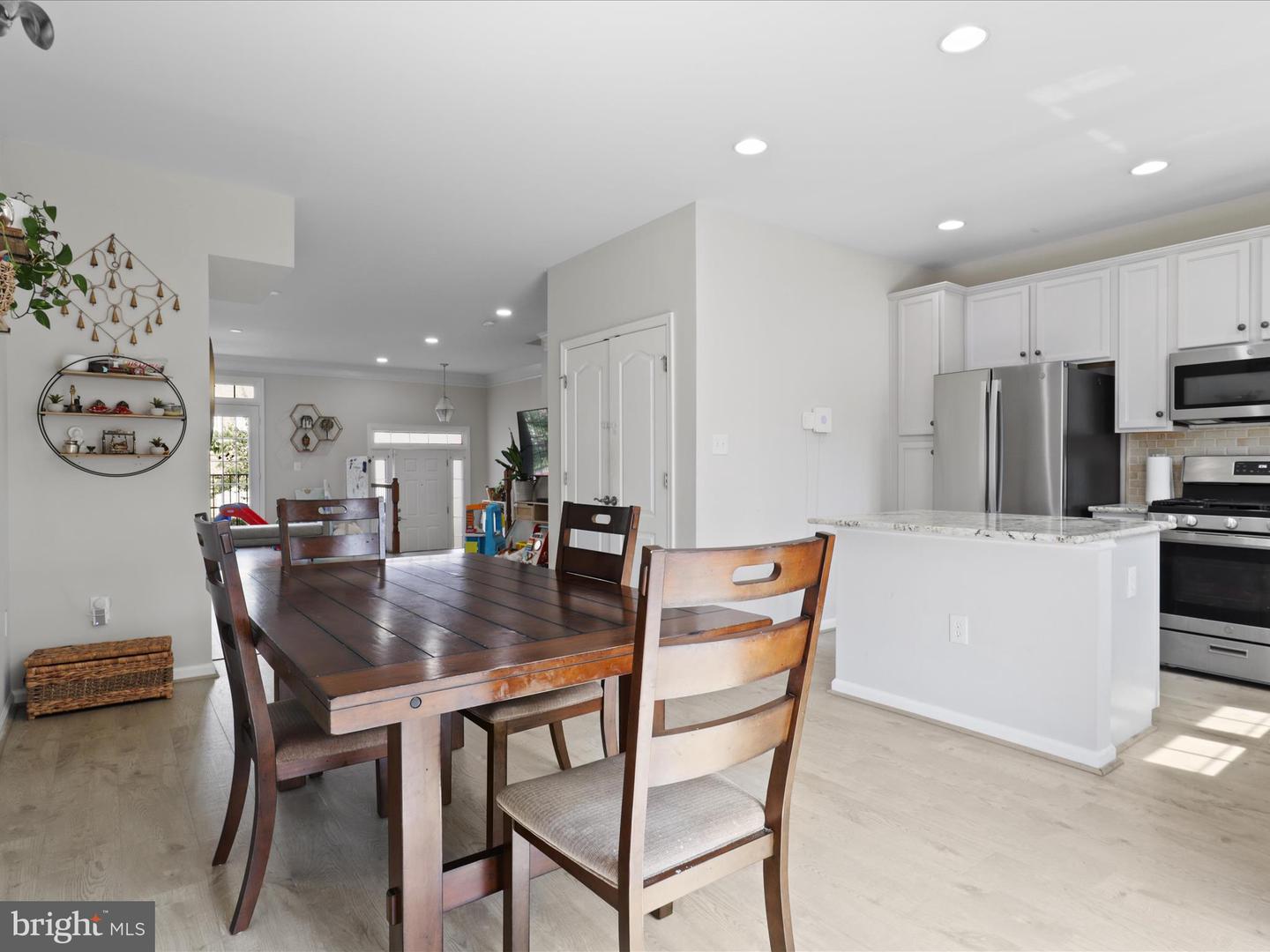 20657 MAITLAND TER, ASHBURN, Virginia 20147, 3 Bedrooms Bedrooms, ,3 BathroomsBathrooms,Residential,For sale,20657 MAITLAND TER,VALO2100596 MLS # VALO2100596
