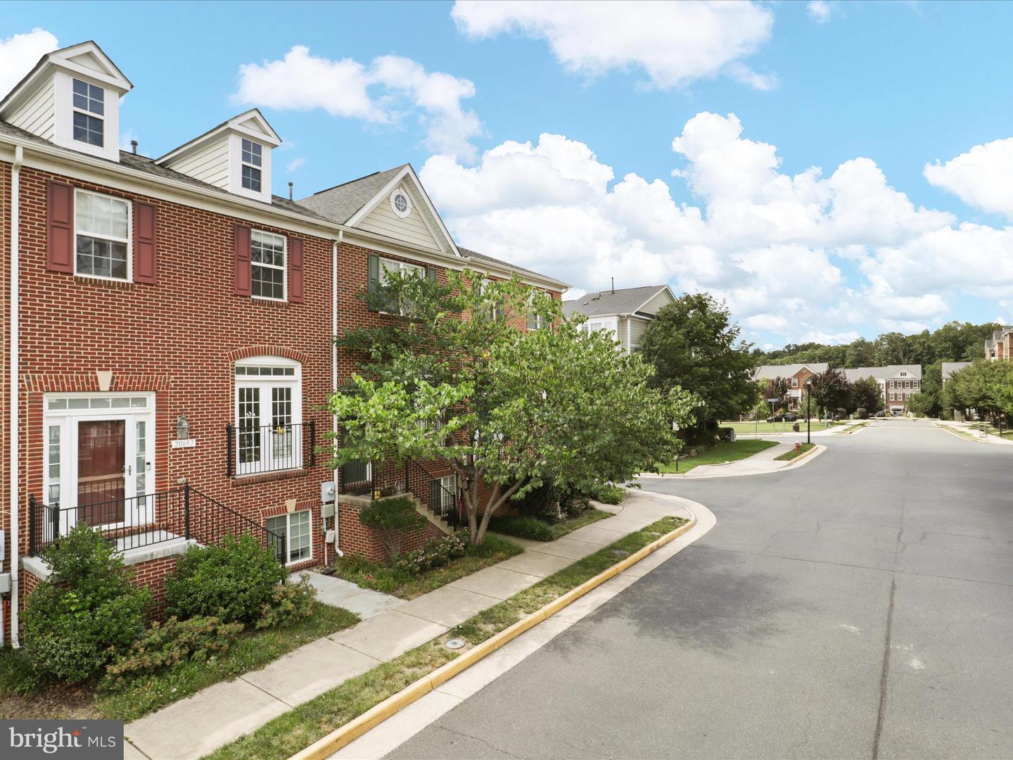 20657 MAITLAND TER, ASHBURN, Virginia 20147, 3 Bedrooms Bedrooms, ,3 BathroomsBathrooms,Residential,For sale,20657 MAITLAND TER,VALO2100596 MLS # VALO2100596