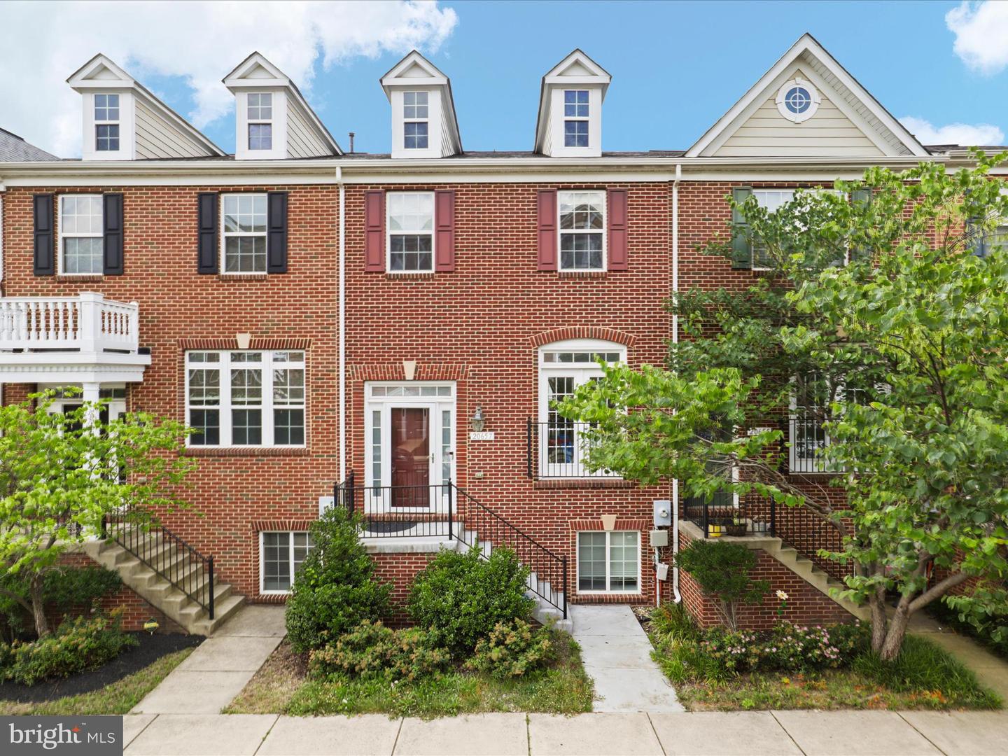 20657 MAITLAND TER, ASHBURN, Virginia 20147, 3 Bedrooms Bedrooms, ,3 BathroomsBathrooms,Residential,For sale,20657 MAITLAND TER,VALO2100596 MLS # VALO2100596