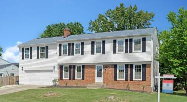 100 N CAMERON ST, STERLING, Virginia 20164, 5 Bedrooms Bedrooms, ,4 BathroomsBathrooms,Residential,For sale,100 N CAMERON ST,VALO2100670 MLS # VALO2100670