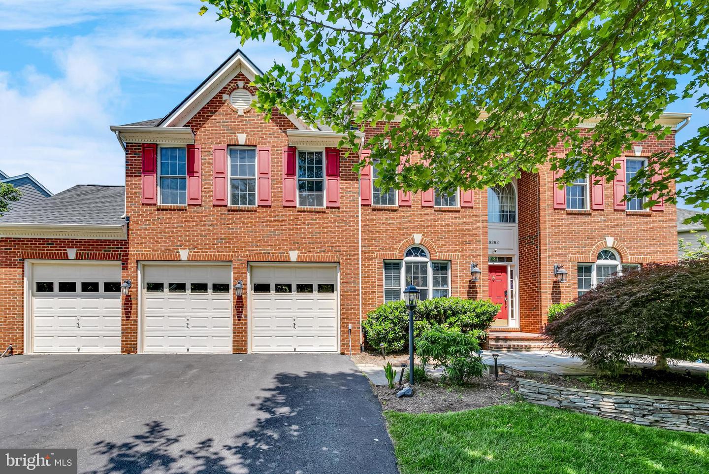 19363 MILL DAM PL, LEESBURG, Virginia 20176, 5 Bedrooms Bedrooms, ,4 BathroomsBathrooms,Residential,For sale,19363 MILL DAM PL,VALO2100682 MLS # VALO2100682