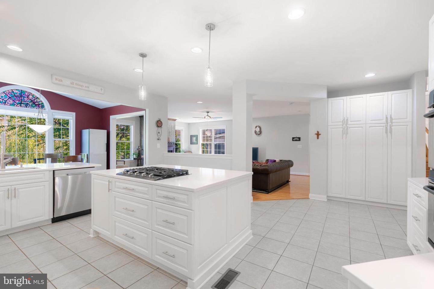 19363 MILL DAM PL, LEESBURG, Virginia 20176, 5 Bedrooms Bedrooms, ,4 BathroomsBathrooms,Residential,For sale,19363 MILL DAM PL,VALO2100682 MLS # VALO2100682