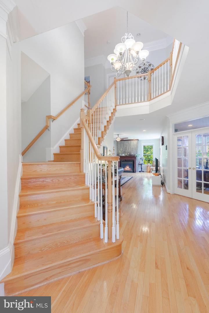 19363 MILL DAM PL, LEESBURG, Virginia 20176, 5 Bedrooms Bedrooms, ,4 BathroomsBathrooms,Residential,For sale,19363 MILL DAM PL,VALO2100682 MLS # VALO2100682