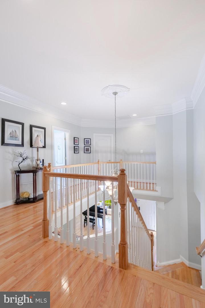 19363 MILL DAM PL, LEESBURG, Virginia 20176, 5 Bedrooms Bedrooms, ,4 BathroomsBathrooms,Residential,For sale,19363 MILL DAM PL,VALO2100682 MLS # VALO2100682