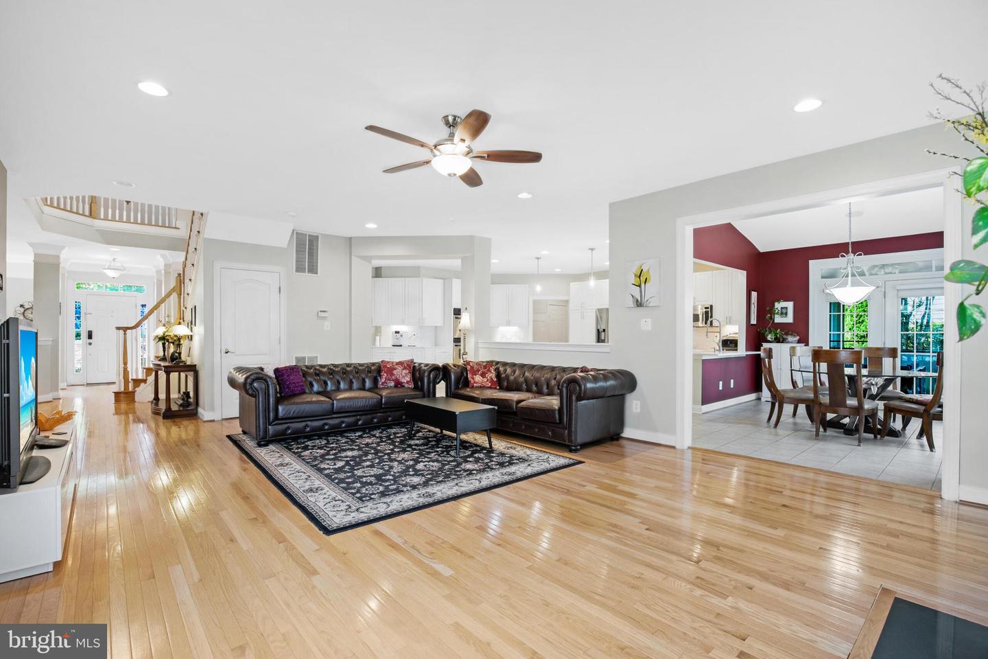 19363 MILL DAM PL, LEESBURG, Virginia 20176, 5 Bedrooms Bedrooms, ,4 BathroomsBathrooms,Residential,For sale,19363 MILL DAM PL,VALO2100682 MLS # VALO2100682