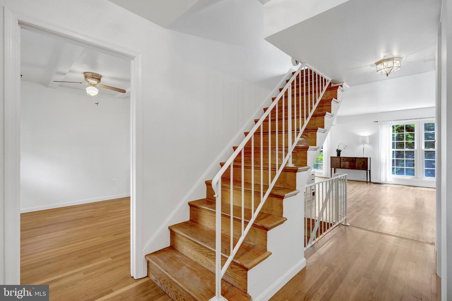 3221 ADAMS CT, FAIRFAX, Virginia 22030, 3 Bedrooms Bedrooms, ,2 BathroomsBathrooms,Residential,For sale,3221 ADAMS CT,VAFC2006540 MLS # VAFC2006540