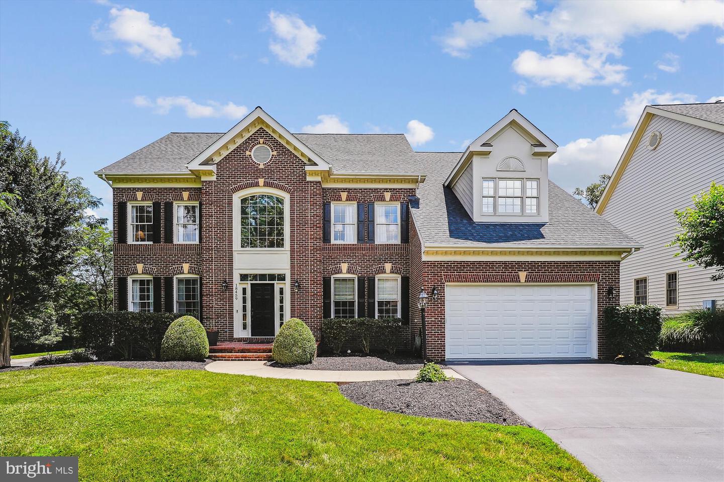 18459 RIM ROCK CIR, LEESBURG, Virginia 20176, 5 Bedrooms Bedrooms, ,4 BathroomsBathrooms,Residential,For sale,18459 RIM ROCK CIR,VALO2100718 MLS # VALO2100718