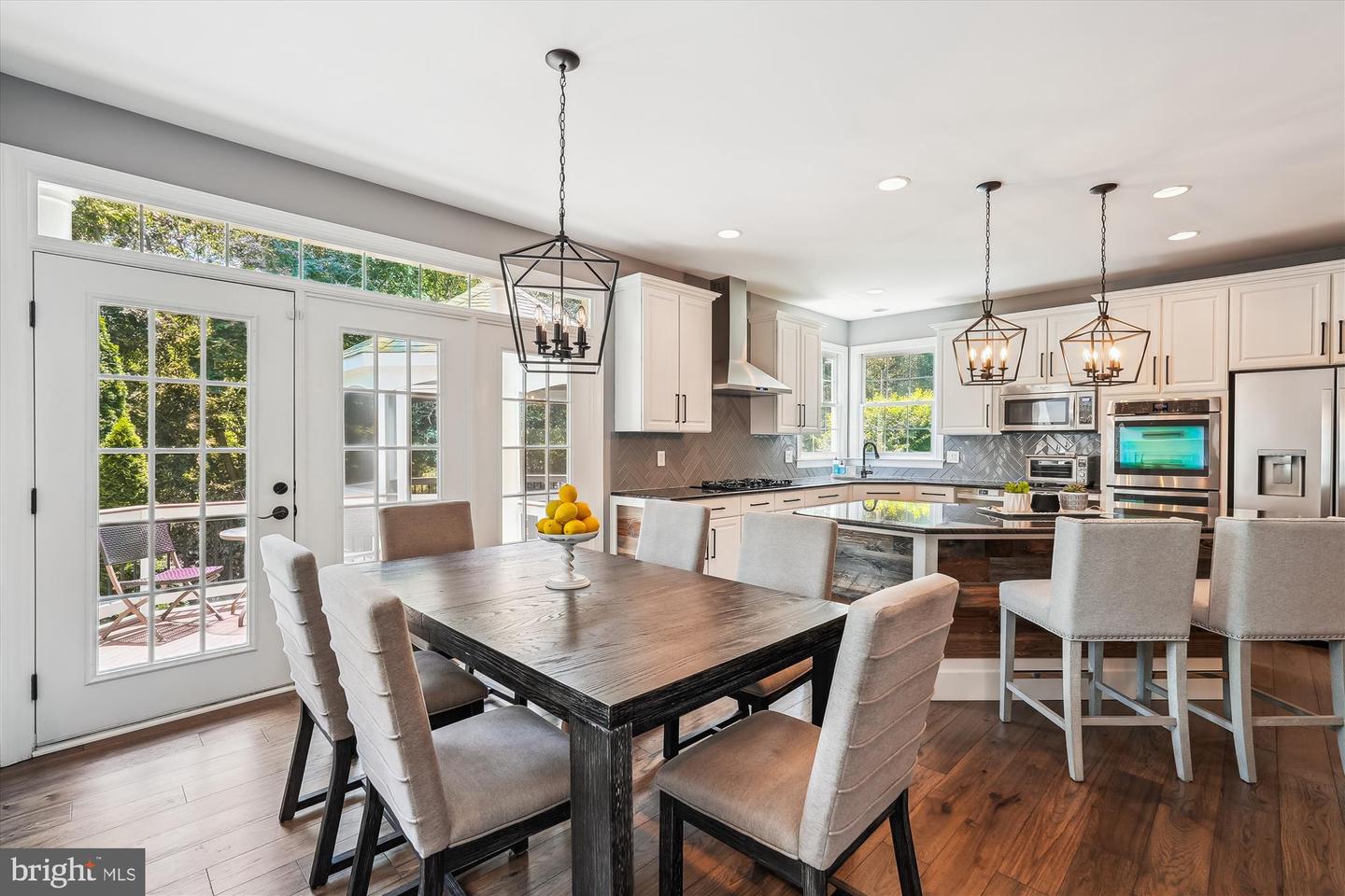 18459 RIM ROCK CIR, LEESBURG, Virginia 20176, 5 Bedrooms Bedrooms, ,4 BathroomsBathrooms,Residential,For sale,18459 RIM ROCK CIR,VALO2100718 MLS # VALO2100718