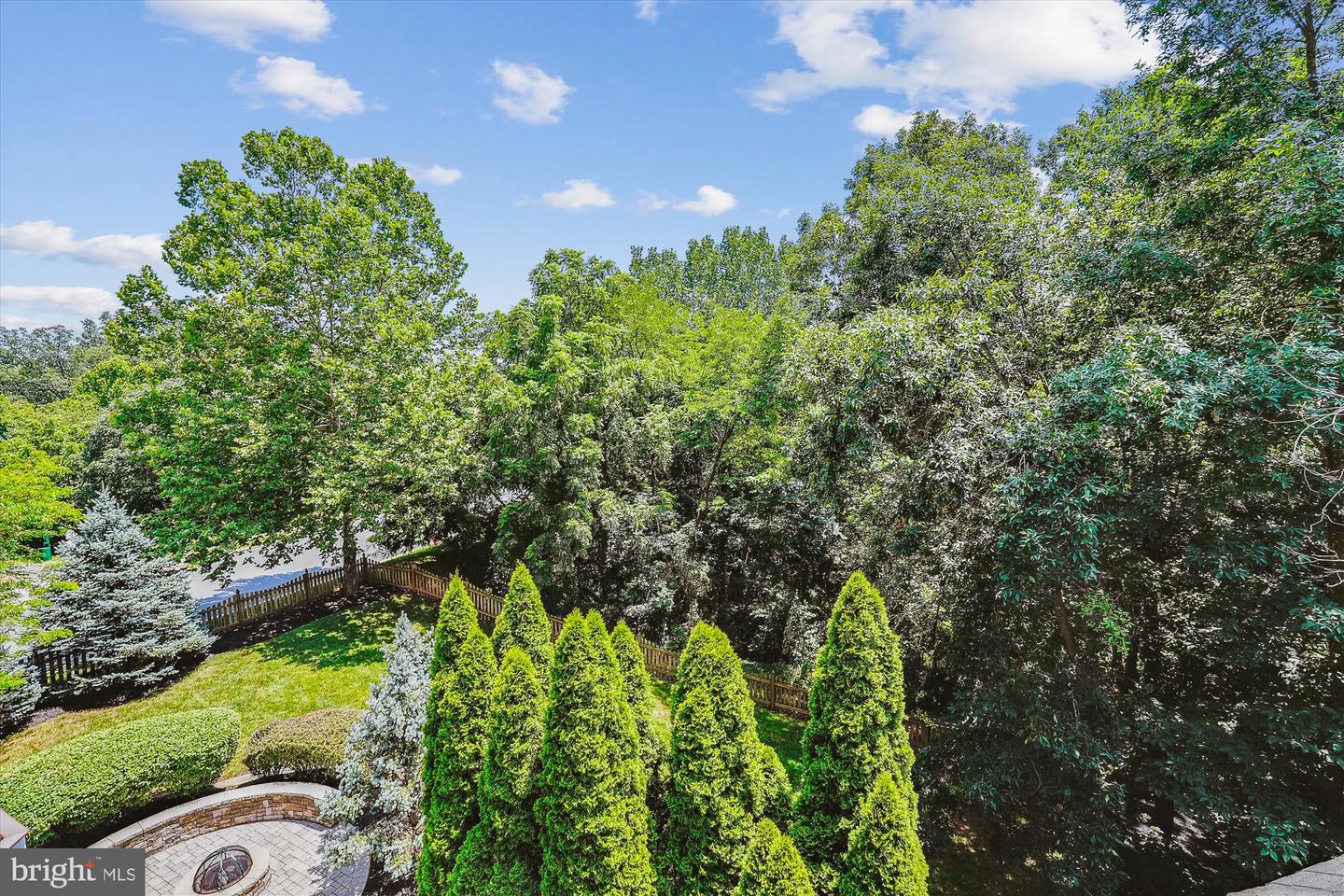 18459 RIM ROCK CIR, LEESBURG, Virginia 20176, 5 Bedrooms Bedrooms, ,4 BathroomsBathrooms,Residential,For sale,18459 RIM ROCK CIR,VALO2100718 MLS # VALO2100718
