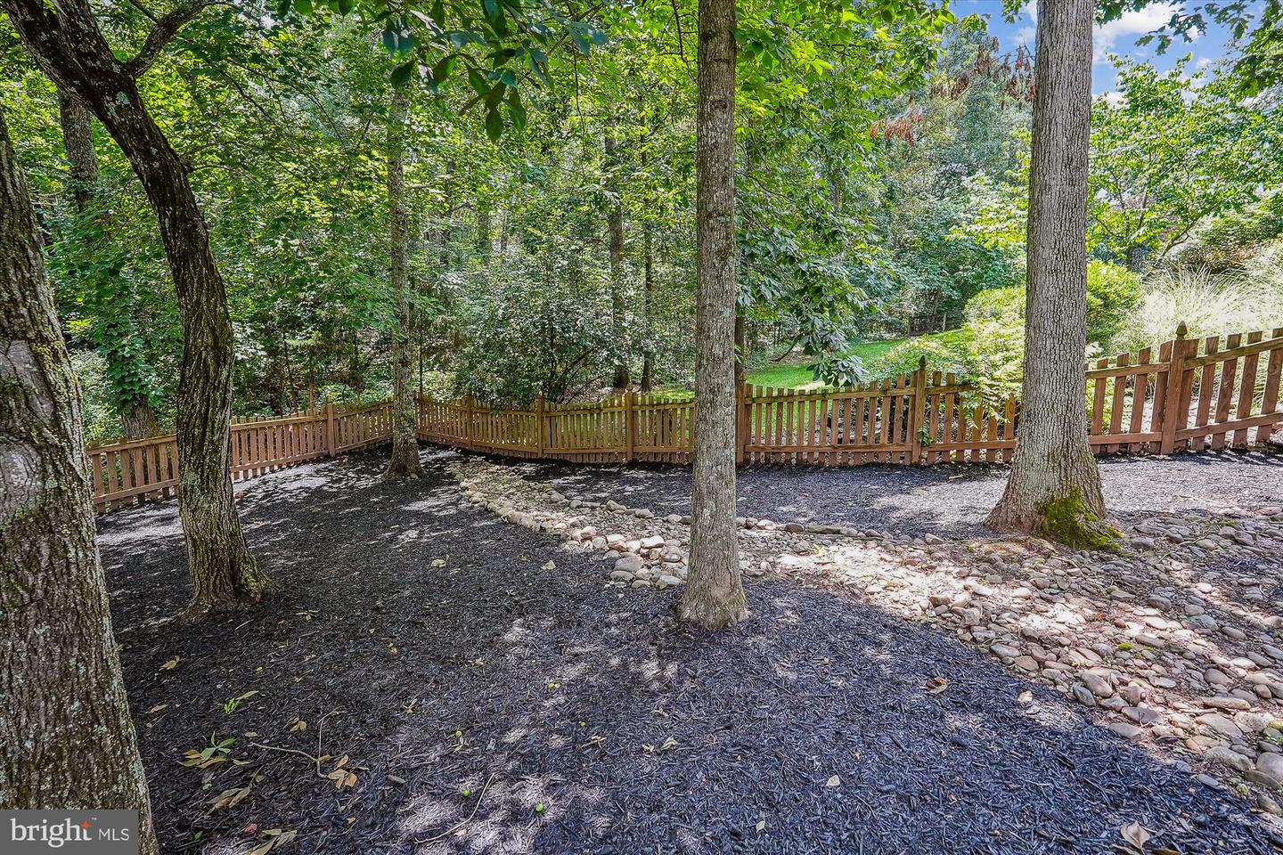 18459 RIM ROCK CIR, LEESBURG, Virginia 20176, 5 Bedrooms Bedrooms, ,4 BathroomsBathrooms,Residential,For sale,18459 RIM ROCK CIR,VALO2100718 MLS # VALO2100718