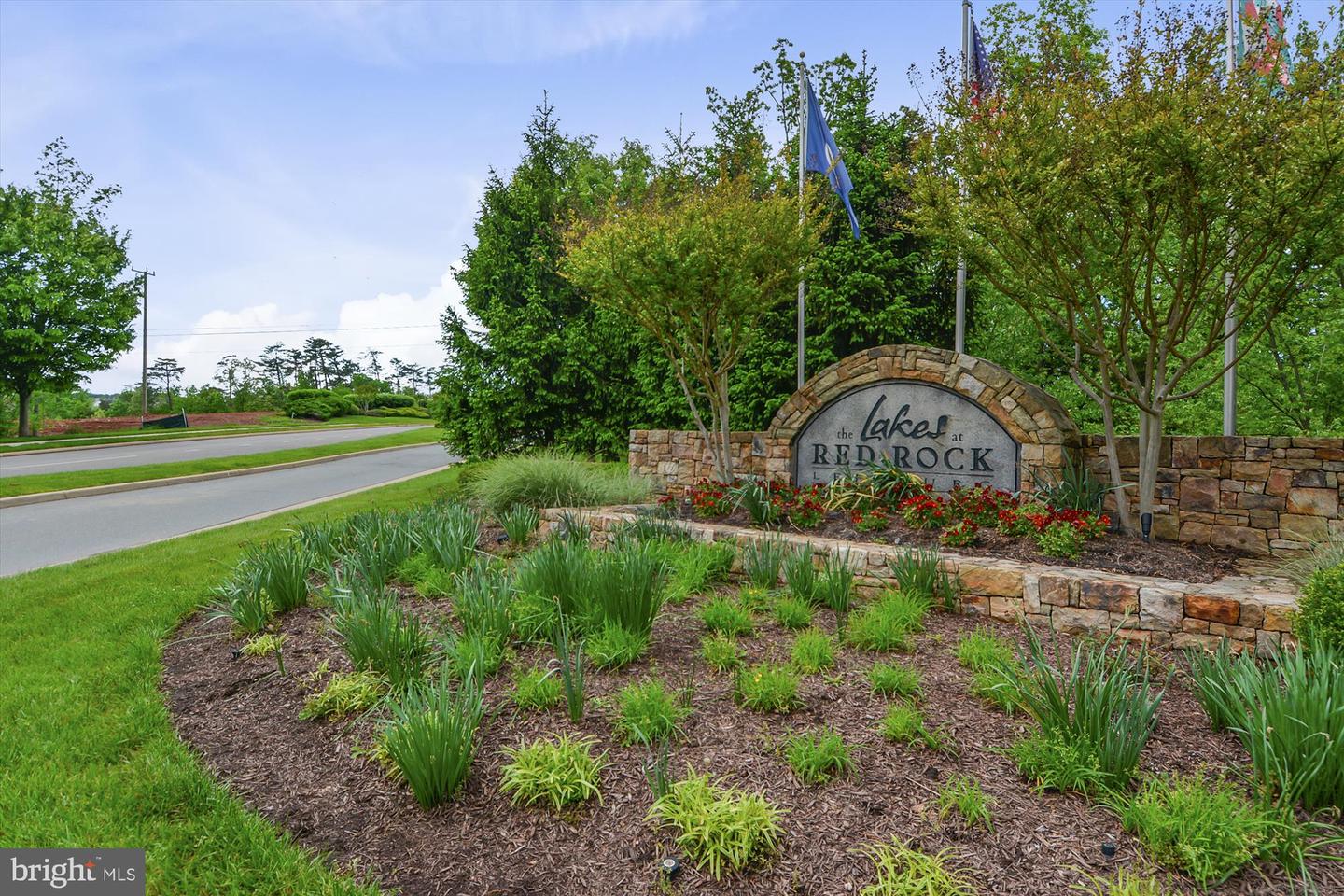 18459 RIM ROCK CIR, LEESBURG, Virginia 20176, 5 Bedrooms Bedrooms, ,4 BathroomsBathrooms,Residential,For sale,18459 RIM ROCK CIR,VALO2100718 MLS # VALO2100718