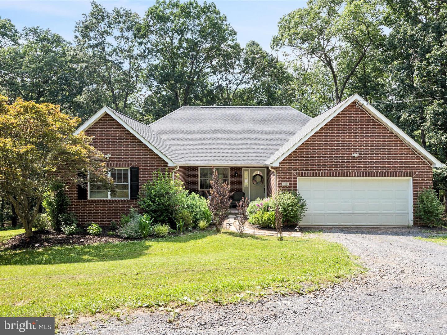 311 AKERN LN, CROSS JUNCTION, Virginia 22625, 3 Bedrooms Bedrooms, ,2 BathroomsBathrooms,Residential,For sale,311 AKERN LN,VAFV2035162 MLS # VAFV2035162