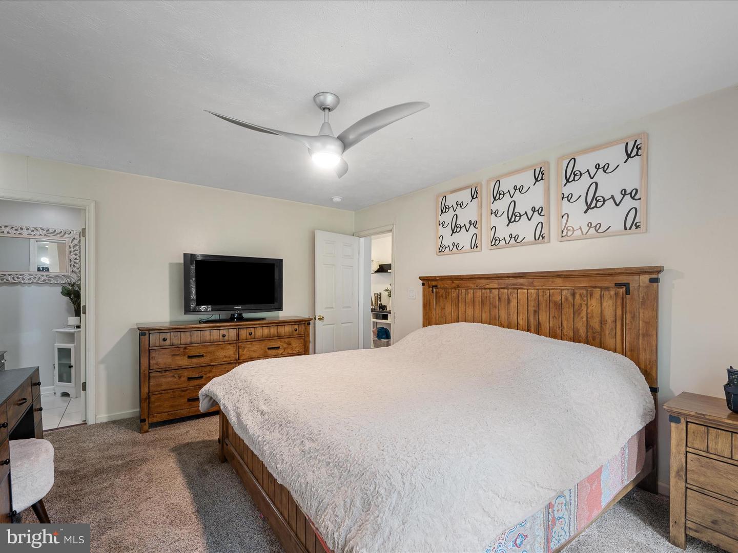 311 AKERN LN, CROSS JUNCTION, Virginia 22625, 3 Bedrooms Bedrooms, ,2 BathroomsBathrooms,Residential,For sale,311 AKERN LN,VAFV2035162 MLS # VAFV2035162