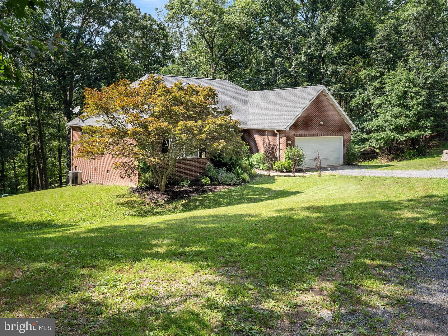 311 AKERN LN, CROSS JUNCTION, Virginia 22625, 3 Bedrooms Bedrooms, ,2 BathroomsBathrooms,Residential,For sale,311 AKERN LN,VAFV2035162 MLS # VAFV2035162