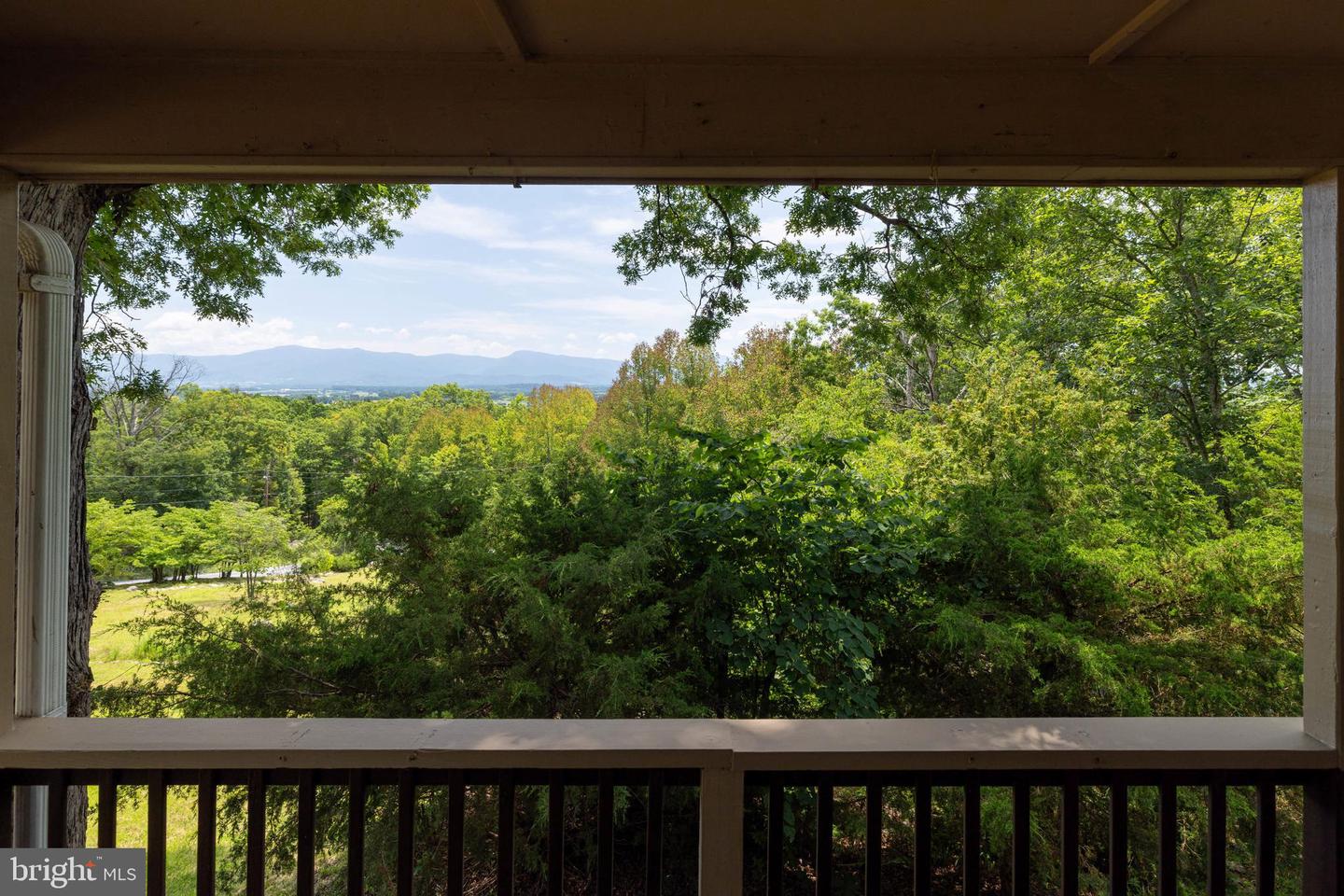 165 CROSS CREEK RD, LURAY, Virginia 22835, 3 Bedrooms Bedrooms, ,1 BathroomBathrooms,Residential,For sale,165 CROSS CREEK RD,VAPA2005096 MLS # VAPA2005096