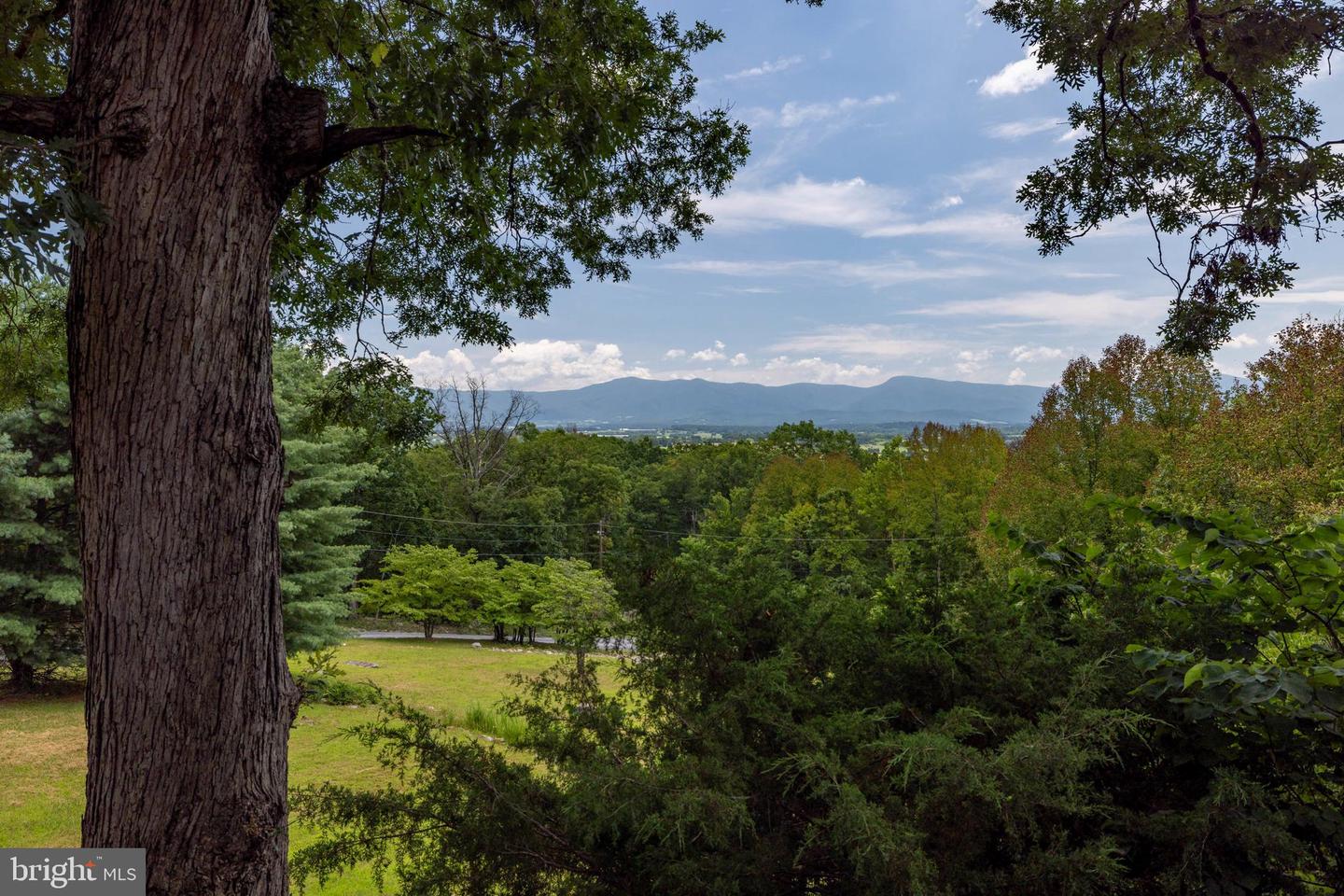 165 CROSS CREEK RD, LURAY, Virginia 22835, 3 Bedrooms Bedrooms, ,1 BathroomBathrooms,Residential,For sale,165 CROSS CREEK RD,VAPA2005096 MLS # VAPA2005096