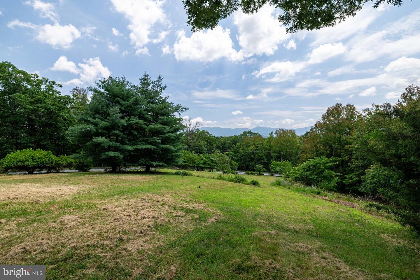 165 CROSS CREEK RD, LURAY, Virginia 22835, 3 Bedrooms Bedrooms, ,1 BathroomBathrooms,Residential,For sale,165 CROSS CREEK RD,VAPA2005096 MLS # VAPA2005096