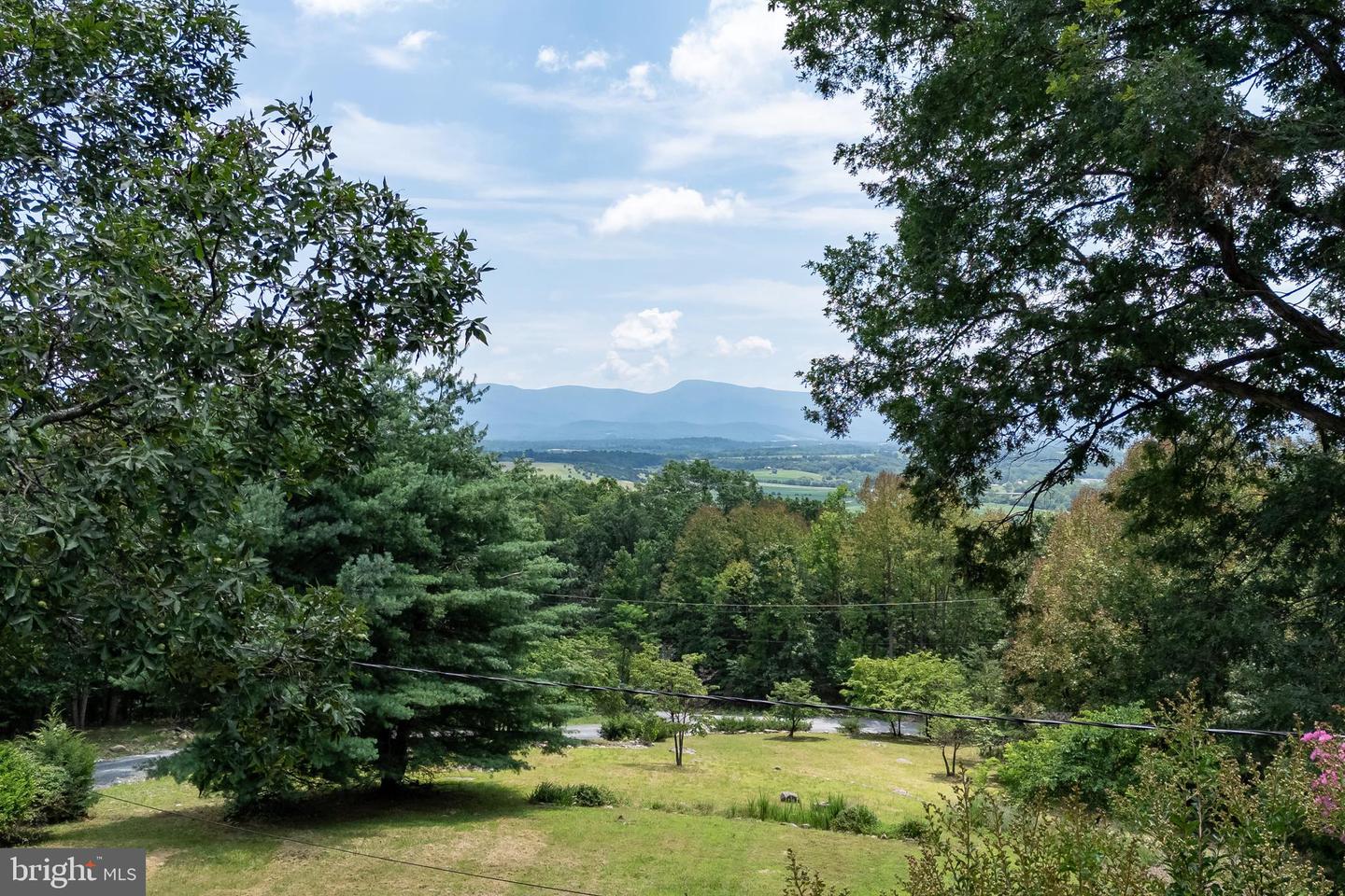 165 CROSS CREEK RD, LURAY, Virginia 22835, 3 Bedrooms Bedrooms, ,1 BathroomBathrooms,Residential,For sale,165 CROSS CREEK RD,VAPA2005096 MLS # VAPA2005096