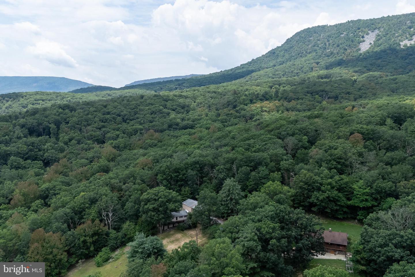165 CROSS CREEK RD, LURAY, Virginia 22835, 3 Bedrooms Bedrooms, ,1 BathroomBathrooms,Residential,For sale,165 CROSS CREEK RD,VAPA2005096 MLS # VAPA2005096