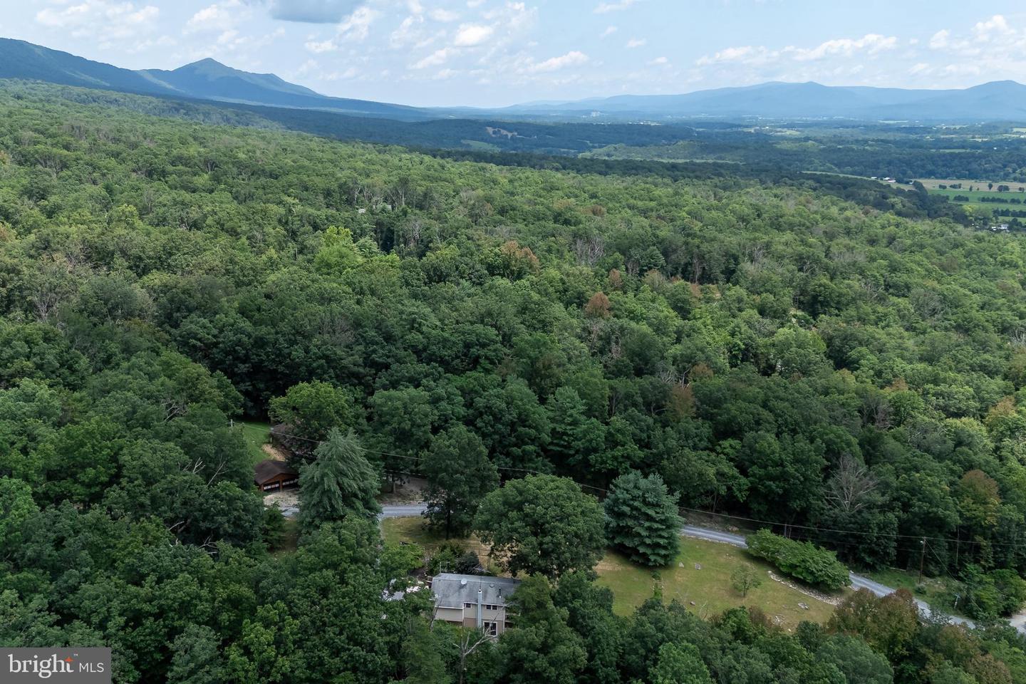 165 CROSS CREEK RD, LURAY, Virginia 22835, 3 Bedrooms Bedrooms, ,1 BathroomBathrooms,Residential,For sale,165 CROSS CREEK RD,VAPA2005096 MLS # VAPA2005096