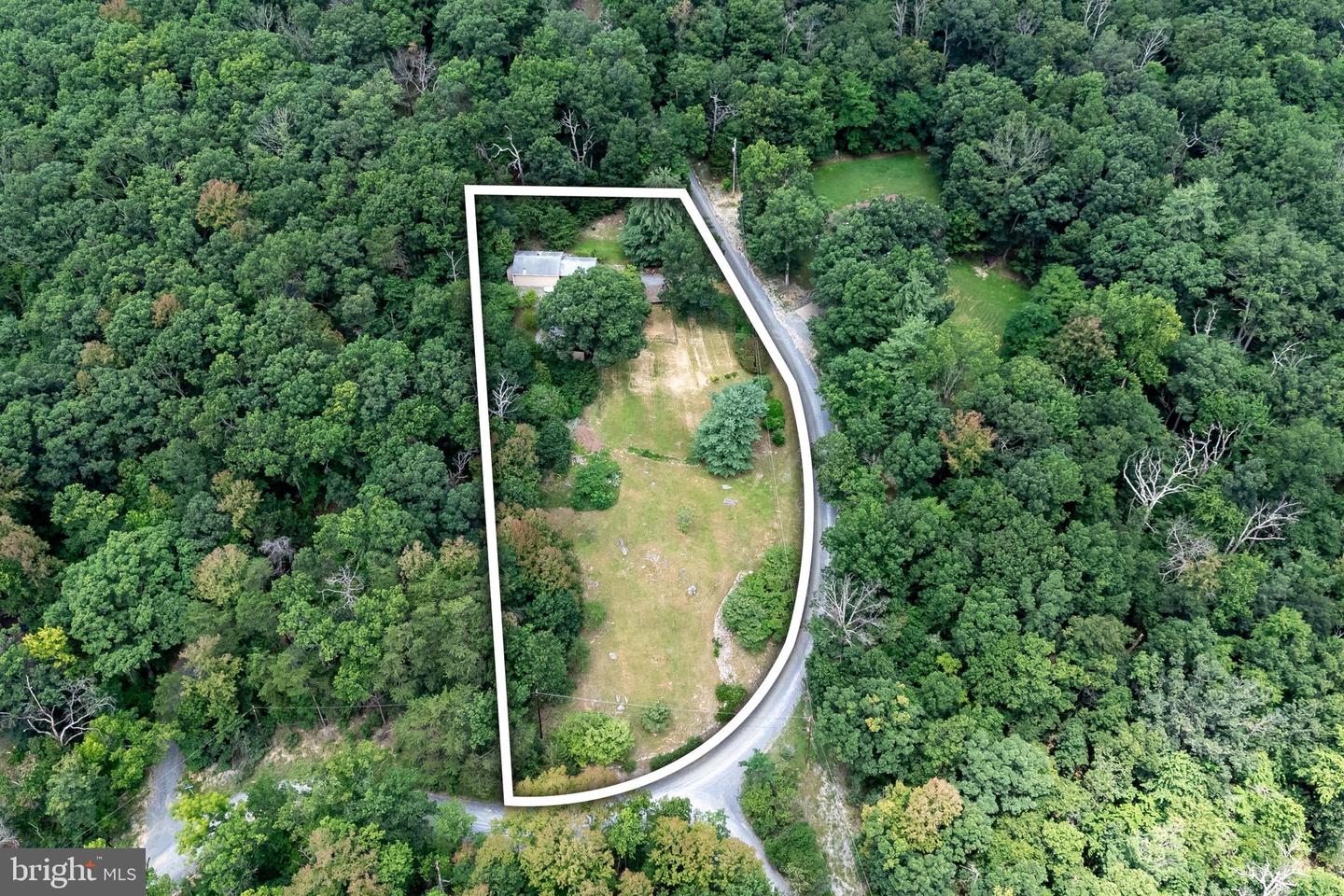 165 CROSS CREEK RD, LURAY, Virginia 22835, 3 Bedrooms Bedrooms, ,1 BathroomBathrooms,Residential,For sale,165 CROSS CREEK RD,VAPA2005096 MLS # VAPA2005096