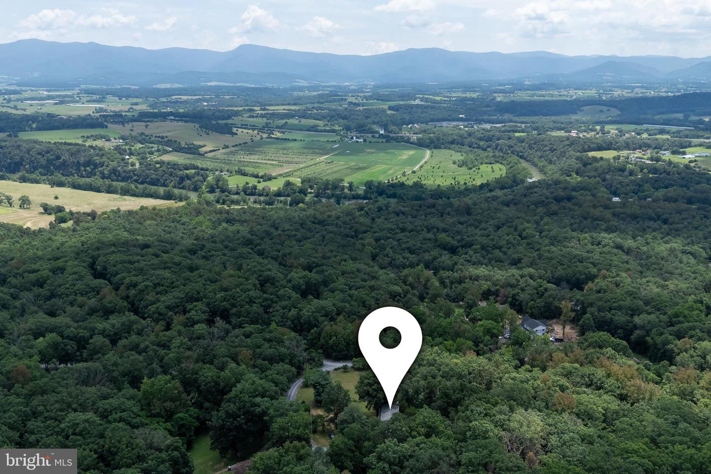 165 CROSS CREEK RD, LURAY, Virginia 22835, 3 Bedrooms Bedrooms, ,1 BathroomBathrooms,Residential,For sale,165 CROSS CREEK RD,VAPA2005096 MLS # VAPA2005096