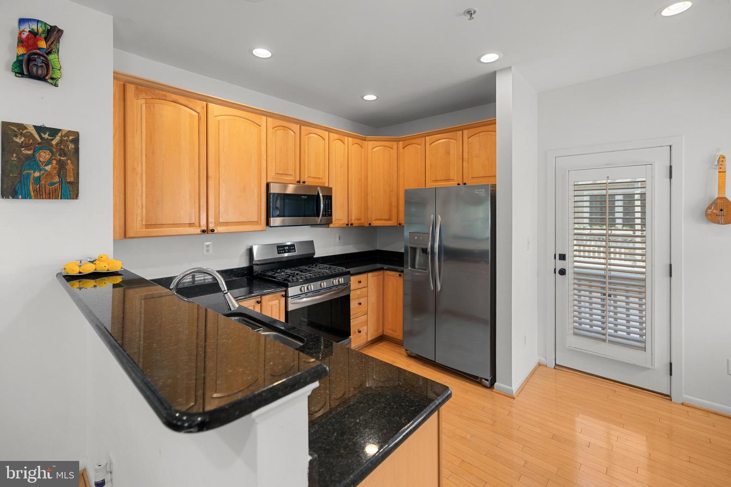 1215 V ST NW, WASHINGTON, District Of Columbia 20009, 3 Bedrooms Bedrooms, ,2 BathroomsBathrooms,Residential,For sale,1215 V ST NW,DCDC2208484 MLS # DCDC2208484
