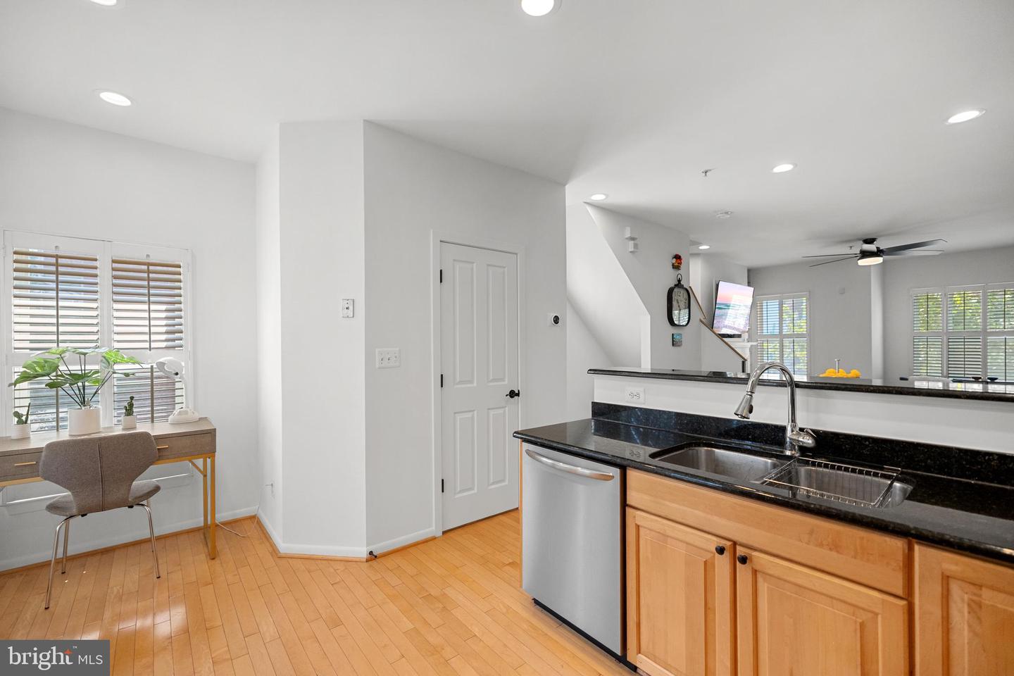 1215 V ST NW, WASHINGTON, District Of Columbia 20009, 3 Bedrooms Bedrooms, ,2 BathroomsBathrooms,Residential,For sale,1215 V ST NW,DCDC2208484 MLS # DCDC2208484