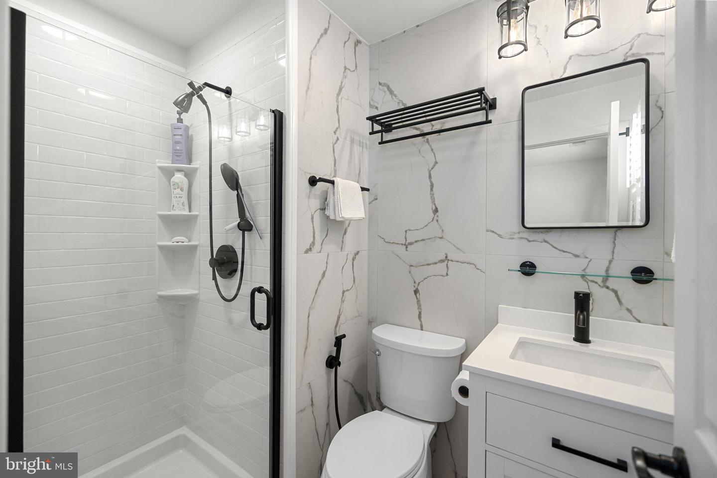 1215 V ST NW, WASHINGTON, District Of Columbia 20009, 3 Bedrooms Bedrooms, ,2 BathroomsBathrooms,Residential,For sale,1215 V ST NW,DCDC2208484 MLS # DCDC2208484