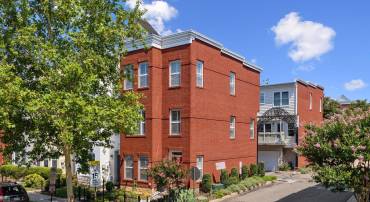 1215 V ST NW, WASHINGTON, District Of Columbia 20009, 3 Bedrooms Bedrooms, ,2 BathroomsBathrooms,Residential,For sale,1215 V ST NW,DCDC2208484 MLS # DCDC2208484