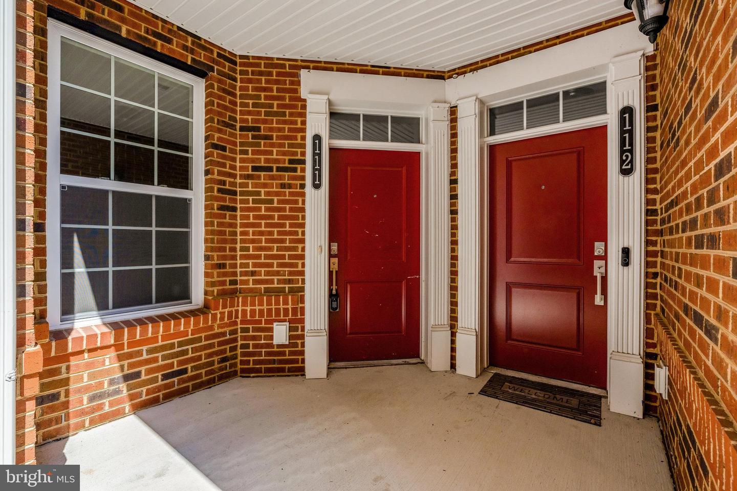 23275 MILLTOWN KNOLL SQ #111, ASHBURN, Virginia 20148, 2 Bedrooms Bedrooms, ,2 BathroomsBathrooms,Residential,For sale,23275 MILLTOWN KNOLL SQ #111,VALO2100898 MLS # VALO2100898