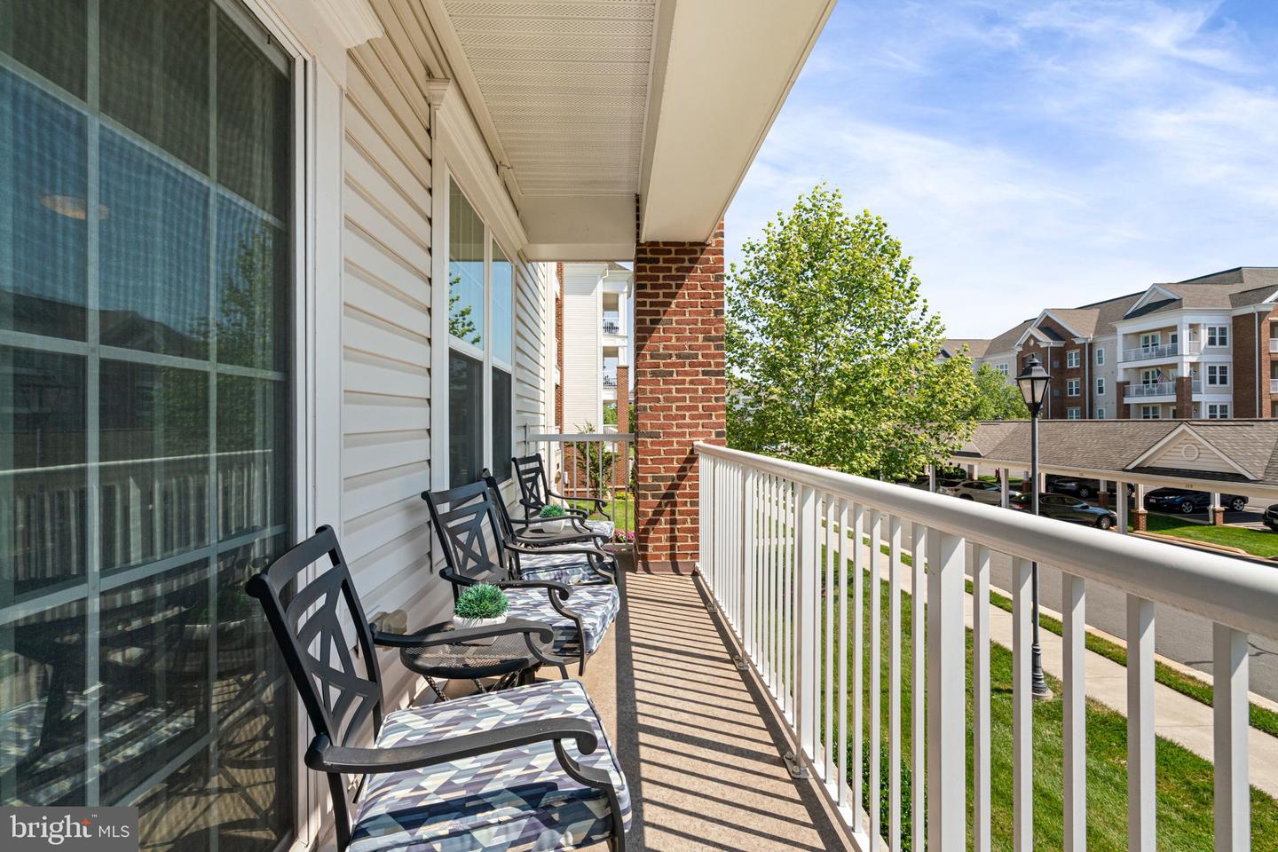 20505 LITTLE CREEK TER #207, ASHBURN, Virginia 20147, 2 Bedrooms Bedrooms, ,2 BathroomsBathrooms,Residential,For sale,20505 LITTLE CREEK TER #207,VALO2100910 MLS # VALO2100910
