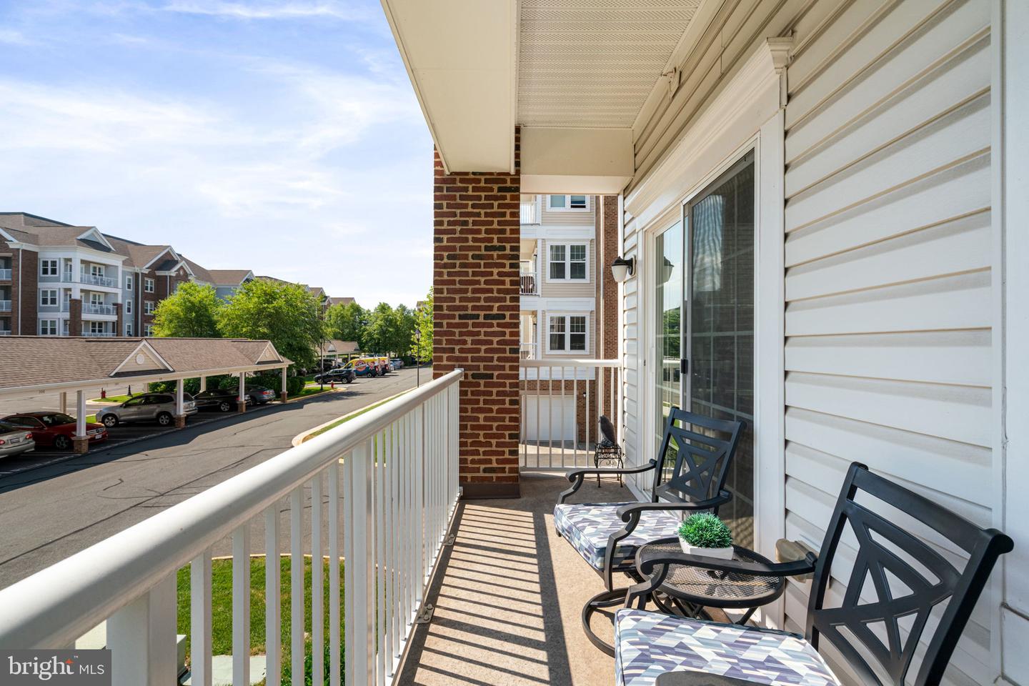 20505 LITTLE CREEK TER #207, ASHBURN, Virginia 20147, 2 Bedrooms Bedrooms, ,2 BathroomsBathrooms,Residential,For sale,20505 LITTLE CREEK TER #207,VALO2100910 MLS # VALO2100910