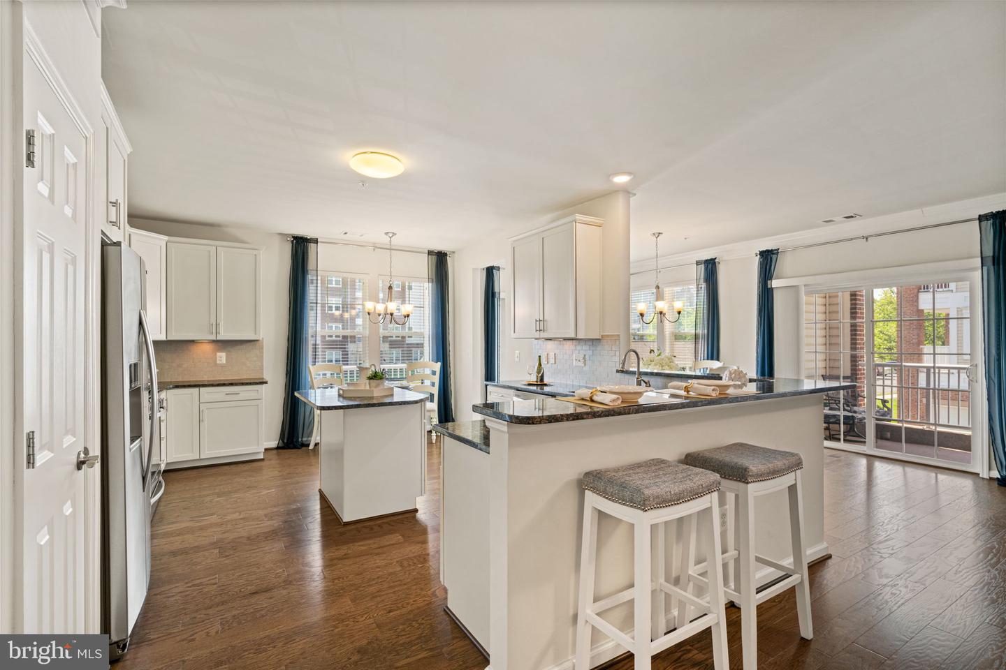 20505 LITTLE CREEK TER #207, ASHBURN, Virginia 20147, 2 Bedrooms Bedrooms, ,2 BathroomsBathrooms,Residential,For sale,20505 LITTLE CREEK TER #207,VALO2100910 MLS # VALO2100910