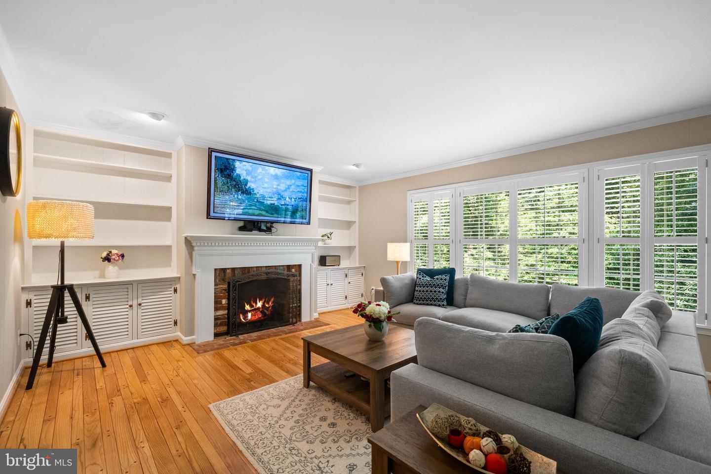 8800 LYNNHURST DR, FAIRFAX, Virginia 22031, 4 Bedrooms Bedrooms, ,3 BathroomsBathrooms,Residential,For sale,8800 LYNNHURST DR,VAFX2252782 MLS # VAFX2252782