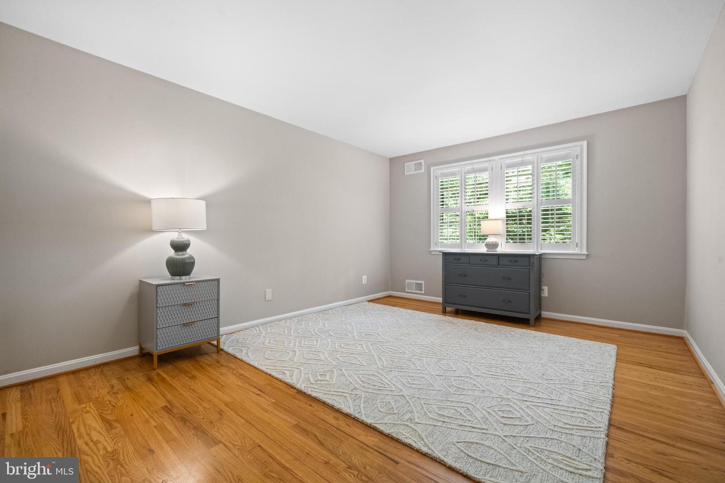 8800 LYNNHURST DR, FAIRFAX, Virginia 22031, 4 Bedrooms Bedrooms, ,3 BathroomsBathrooms,Residential,For sale,8800 LYNNHURST DR,VAFX2252782 MLS # VAFX2252782
