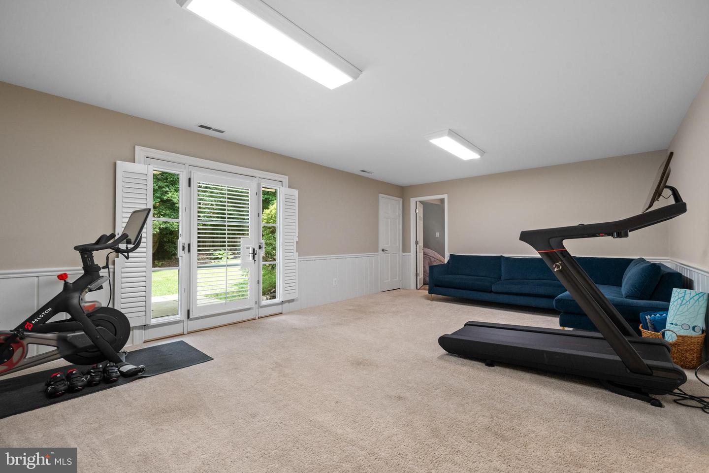 8800 LYNNHURST DR, FAIRFAX, Virginia 22031, 4 Bedrooms Bedrooms, ,3 BathroomsBathrooms,Residential,For sale,8800 LYNNHURST DR,VAFX2252782 MLS # VAFX2252782