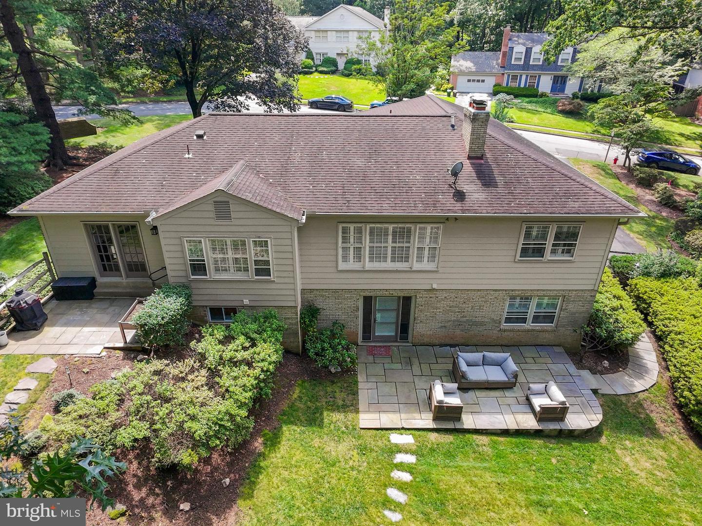 8800 LYNNHURST DR, FAIRFAX, Virginia 22031, 4 Bedrooms Bedrooms, ,3 BathroomsBathrooms,Residential,For sale,8800 LYNNHURST DR,VAFX2252782 MLS # VAFX2252782